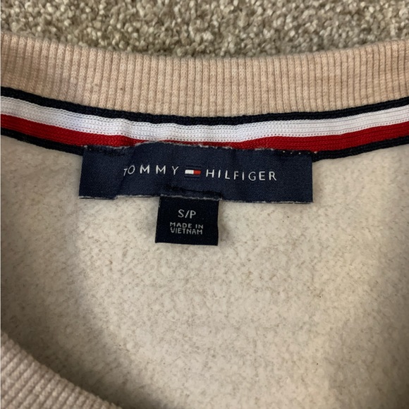 Small Beige Tommy Hilfiger Crewneck - Picture 2 of 2